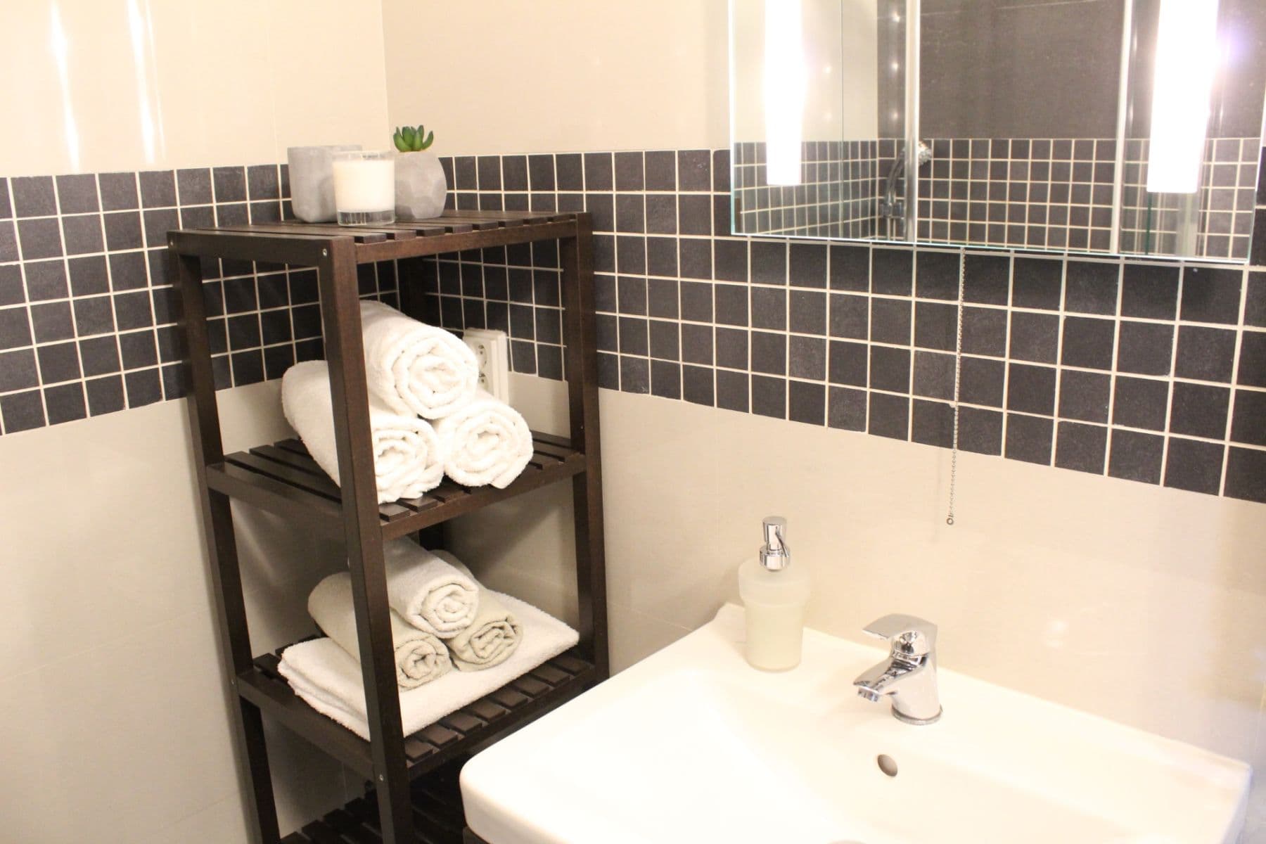 Prenájom bytu 1-izbový 24 m², Vršovická, Praha, Praha Prenájom bytu 1-izbový 24 m², Vršovická, Praha, Praha