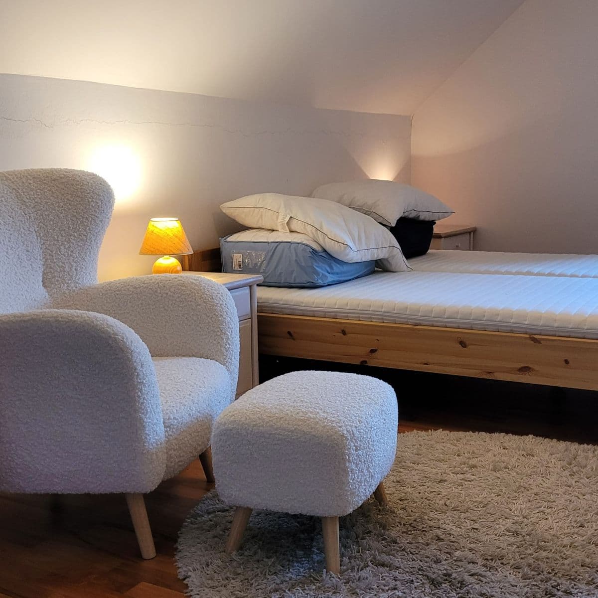 Prenájom domu 260 m², pozemok 3.000 m², Velký Šenov, Ústecký kraj Prenájom domu 260 m², pozemok 3.000 m², Velký Šenov, Ústecký kraj