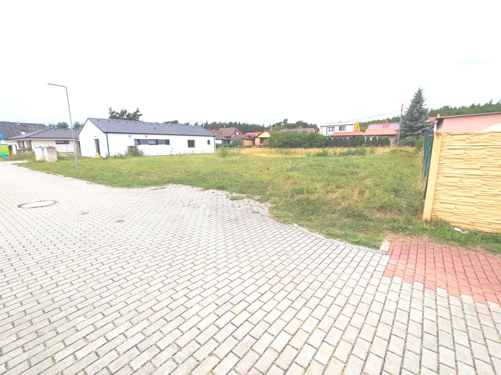 Predaj pozemku 996 m², V Průhonu, Zvěřínek, Středočeský kraj Predaj pozemku 996 m², V Průhonu, Zvěřínek, Středočeský kraj