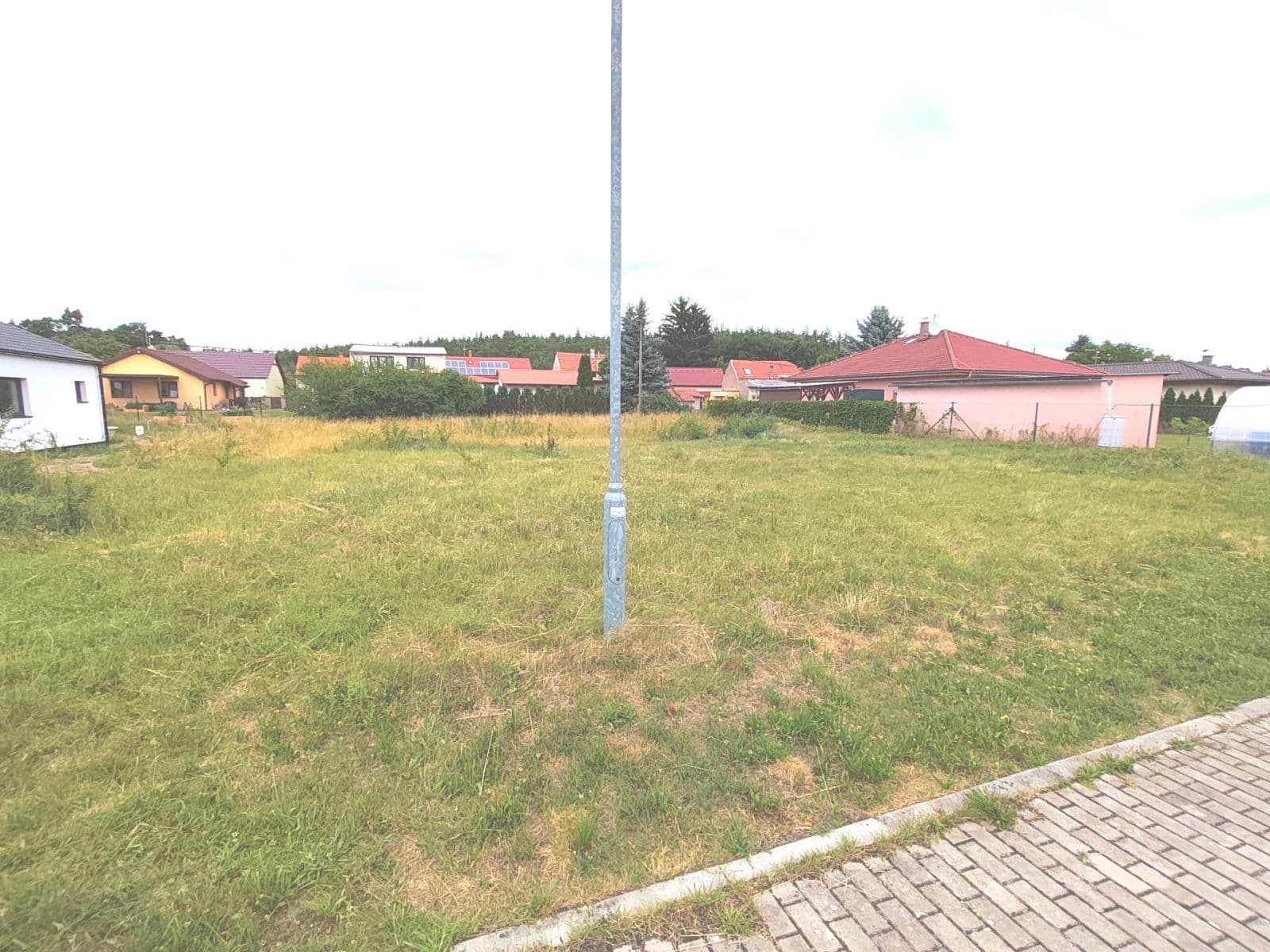 Predaj pozemku 996 m², V Průhonu, Zvěřínek, Středočeský kraj Predaj pozemku 996 m², V Průhonu, Zvěřínek, Středočeský kraj
