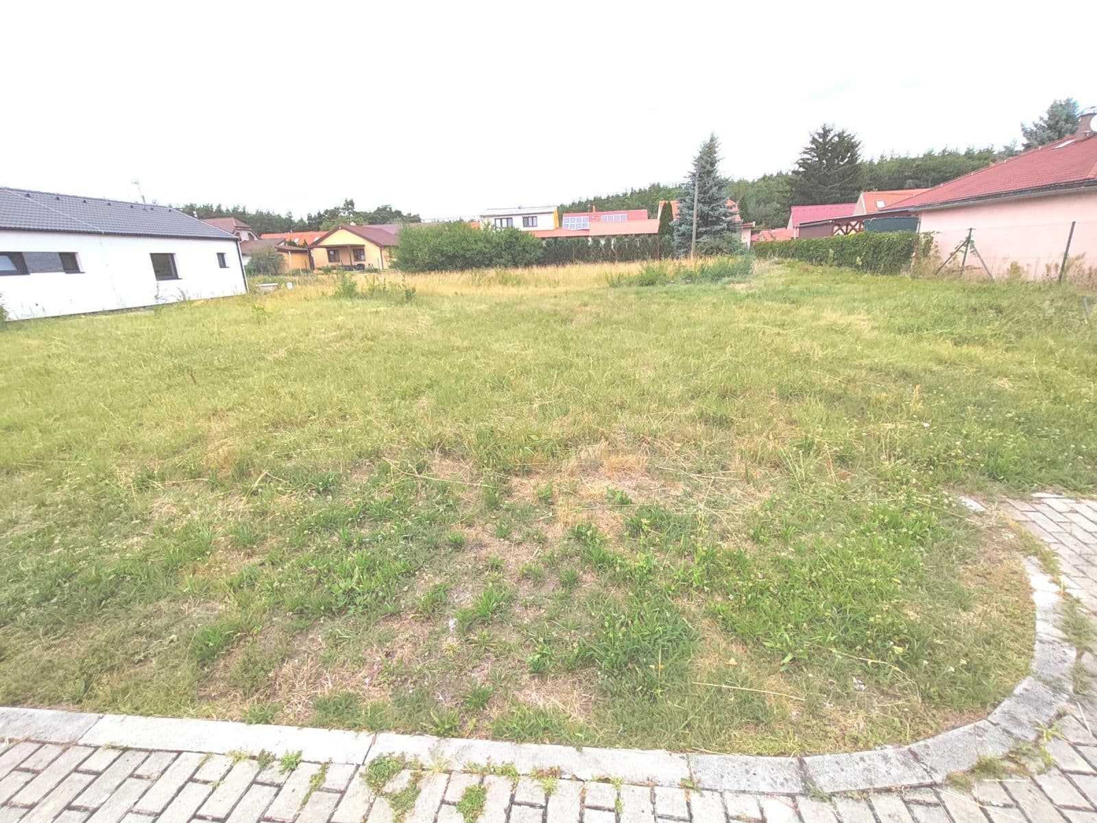 Predaj pozemku 996 m², V Průhonu, Zvěřínek, Středočeský kraj Predaj pozemku 996 m², V Průhonu, Zvěřínek, Středočeský kraj