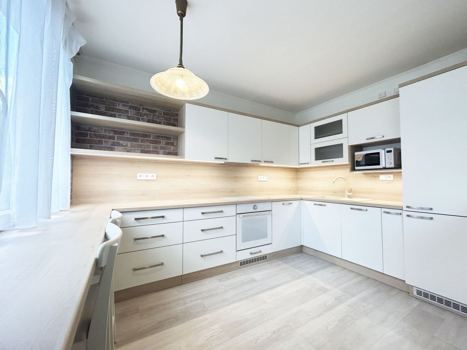 Prenájom bytu 3-izbový 56 m², Ostravská, Kladno, Středočeský kraj Prenájom bytu 3-izbový 56 m², Ostravská, Kladno, Středočeský kraj