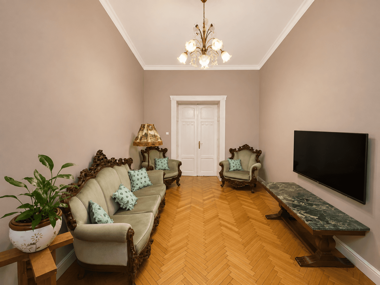 Prenájom bytu 2-izbový 70 m², Senovážné náměstí, Praha, Praha Prenájom bytu 2-izbový 70 m², Senovážné náměstí, Praha, Praha