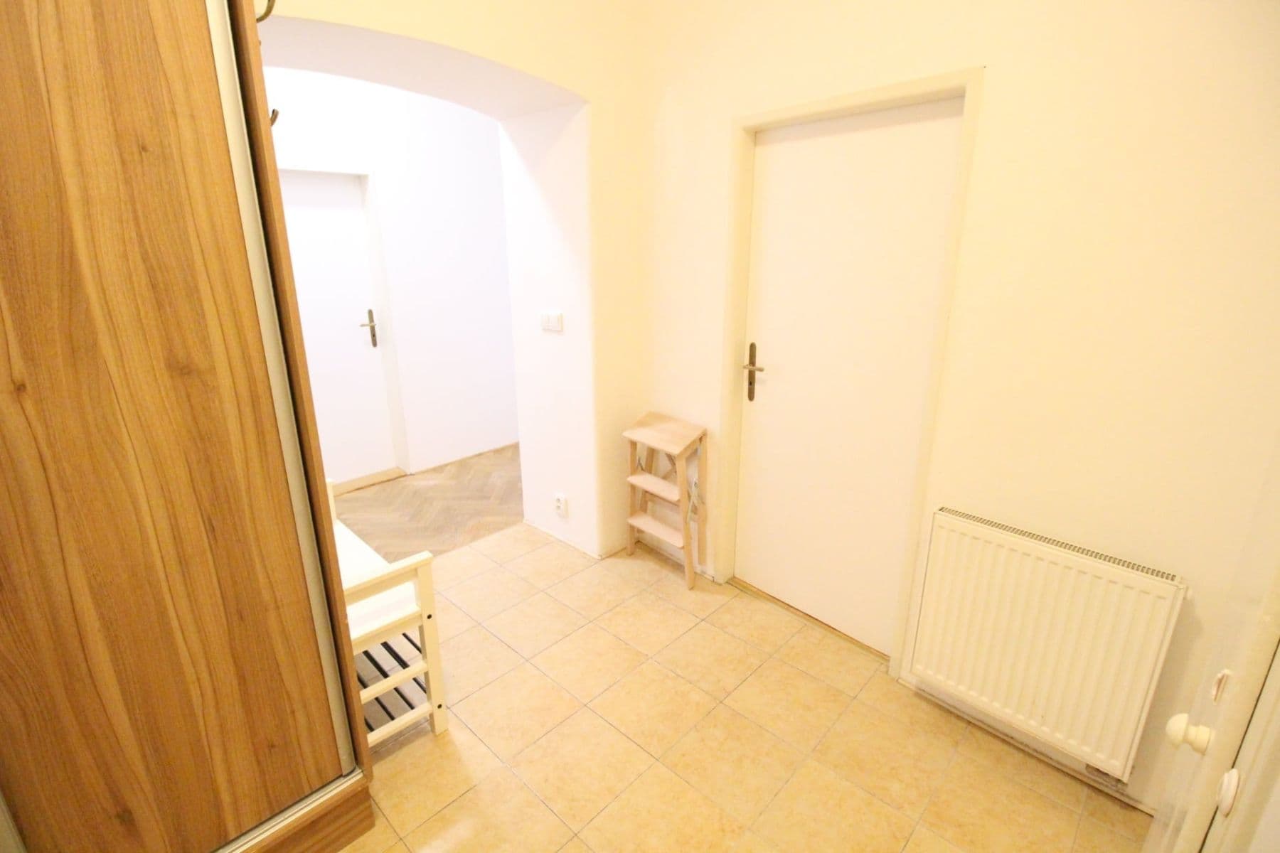 Prenájom bytu 4-izbový 98 m², Na Zámyšli, Praha, Praha Prenájom bytu 4-izbový 98 m², Na Zámyšli, Praha, Praha