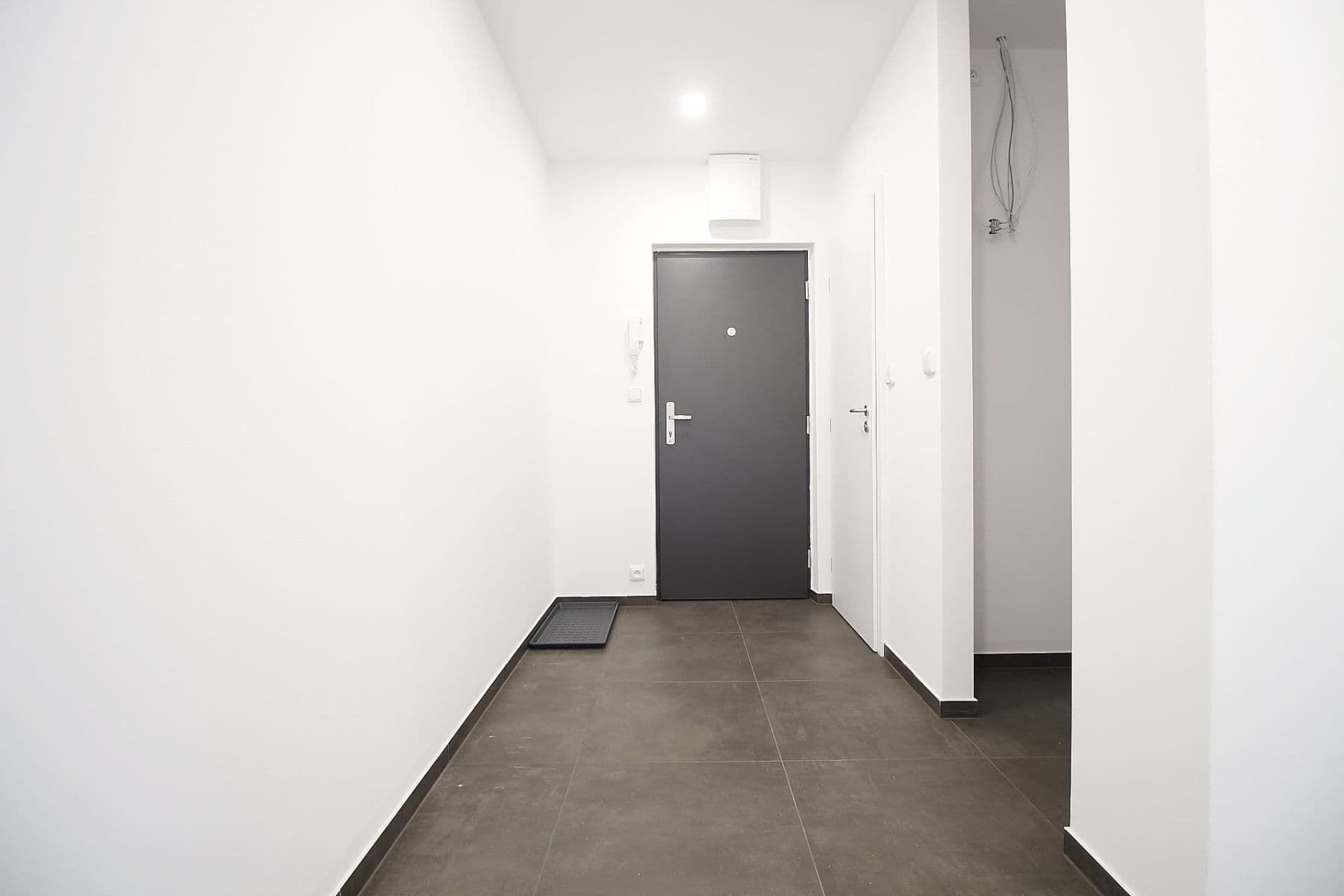 Prenájom bytu 2-izbový 73 m², Vitry, Kladno, Středočeský kraj Prenájom bytu 2-izbový 73 m², Vitry, Kladno, Středočeský kraj