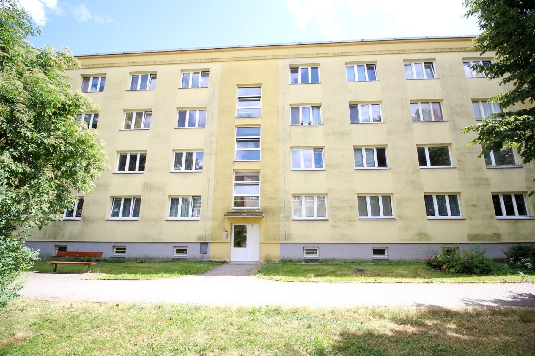 Prenájom bytu 2-izbový 73 m², Vitry, Kladno, Středočeský kraj Prenájom bytu 2-izbový 73 m², Vitry, Kladno, Středočeský kraj