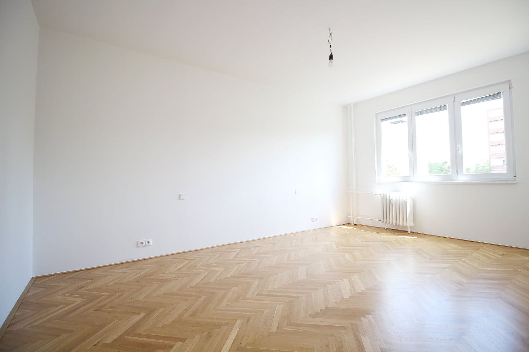 Prenájom bytu 2-izbový 73 m², Vitry, Kladno, Středočeský kraj Prenájom bytu 2-izbový 73 m², Vitry, Kladno, Středočeský kraj