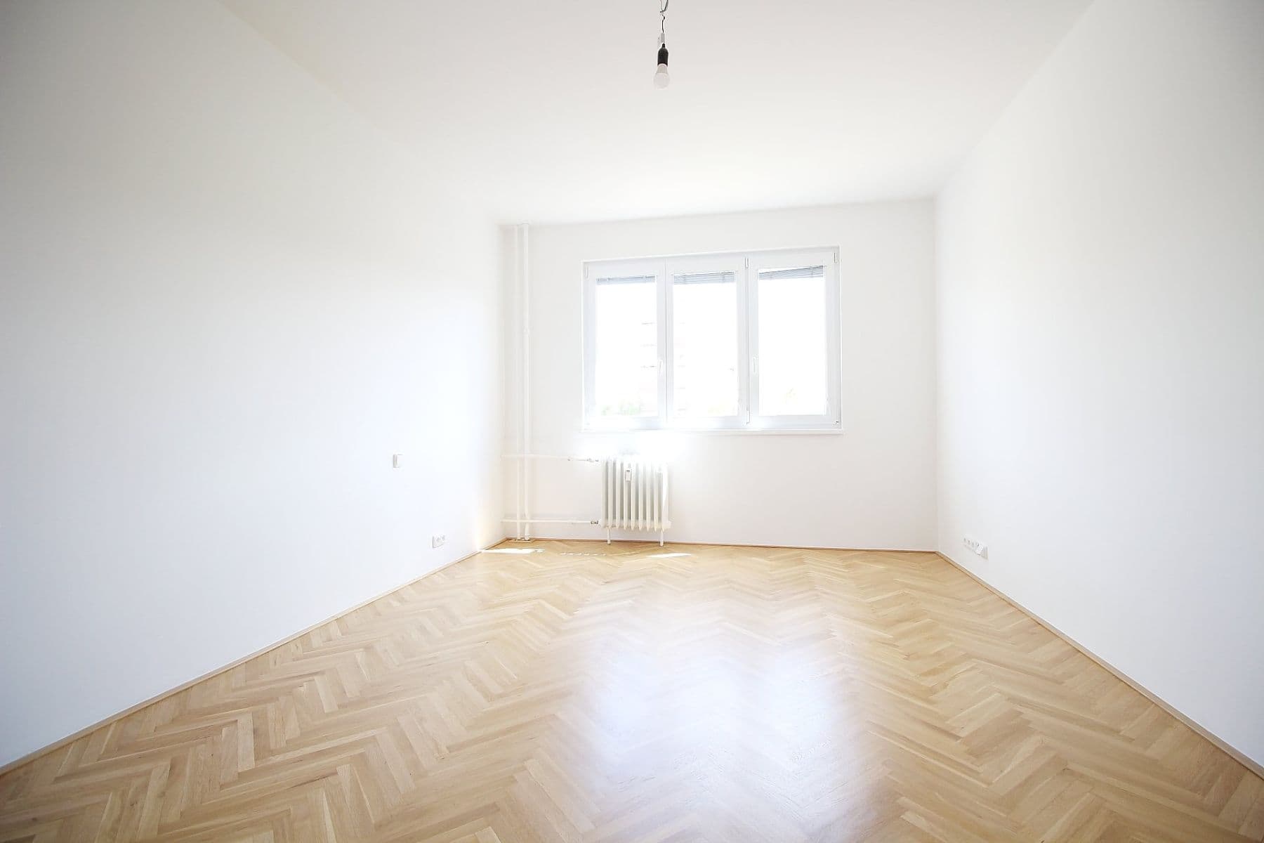 Prenájom bytu 2-izbový 73 m², Vitry, Kladno, Středočeský kraj Prenájom bytu 2-izbový 73 m², Vitry, Kladno, Středočeský kraj