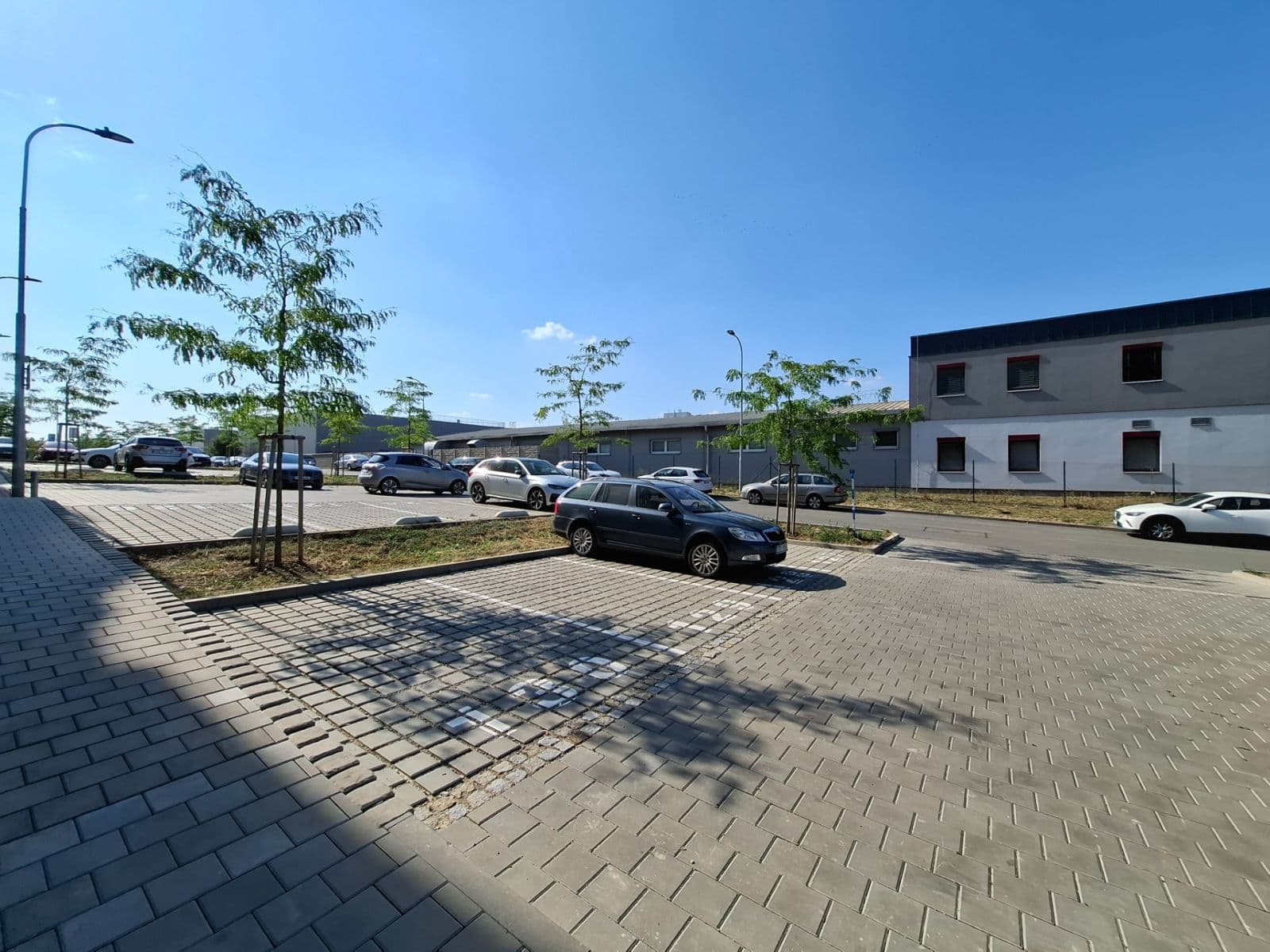 Prenájom bytu 1-izbový 32 m², Řepova, Brno, Jihomoravský kraj Prenájom bytu 1-izbový 32 m², Řepova, Brno, Jihomoravský kraj