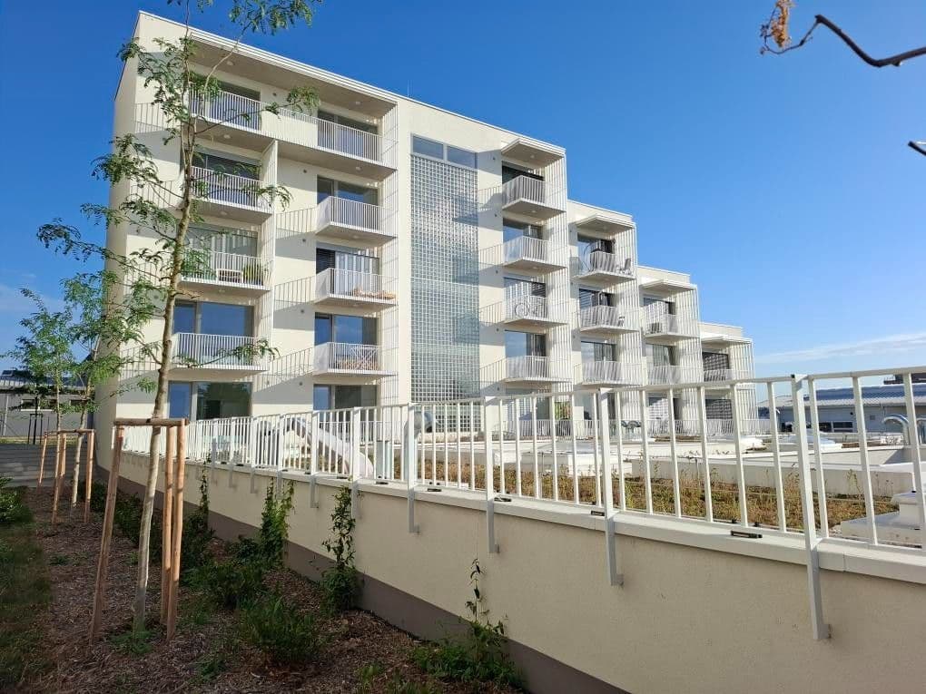Prenájom bytu 1-izbový 32 m², Řepova, Brno, Jihomoravský kraj Prenájom bytu 1-izbový 32 m², Řepova, Brno, Jihomoravský kraj