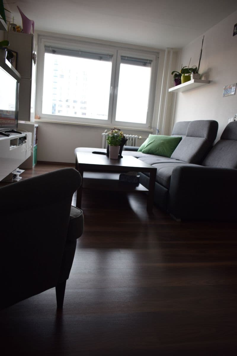 Prenájom bytu 2-izbový 42 m², Ve Lhotce, Praha, Praha Prenájom bytu 2-izbový 42 m², Ve Lhotce, Praha, Praha