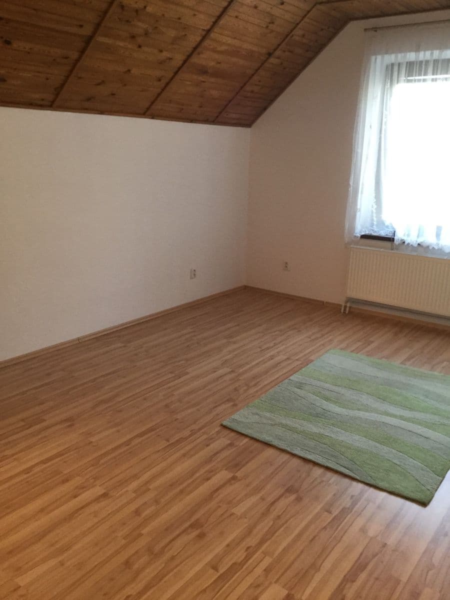 Prenájom domu 295 m², pozemok 425 m², Bosonožské náměstí, Brno, Jihomoravský kraj Prenájom domu 295 m², pozemok 425 m², Bosonožské náměstí, Brno, Jihomoravský kraj