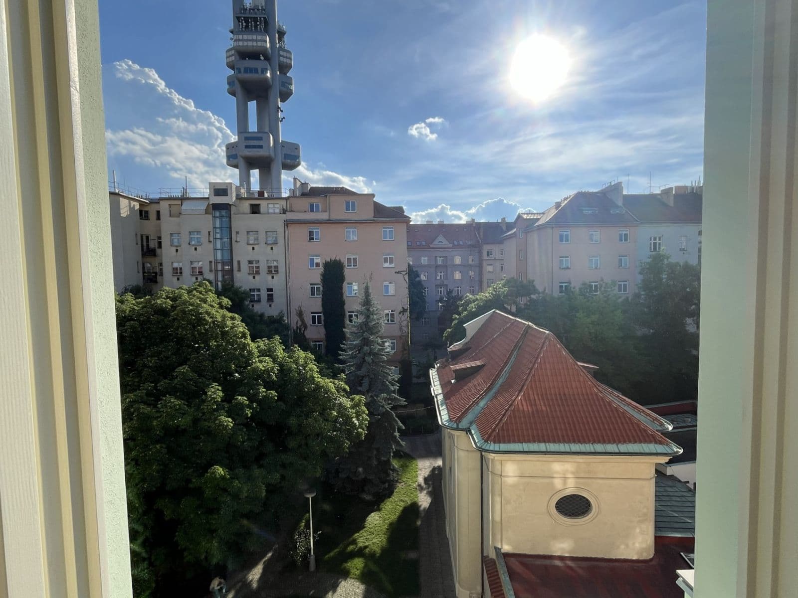 Prenájom bytu 1-izbový 18 m², Bořivojova, Praha, Praha Prenájom bytu 1-izbový 18 m², Bořivojova, Praha, Praha
