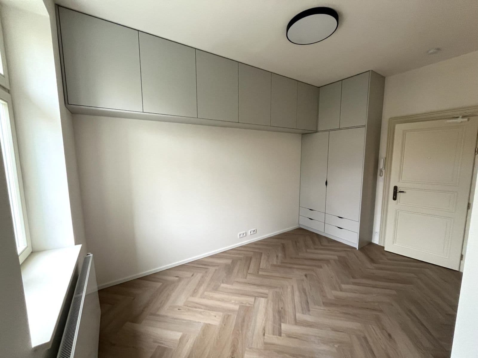 Prenájom bytu 1-izbový 18 m², Bořivojova, Praha, Praha Prenájom bytu 1-izbový 18 m², Bořivojova, Praha, Praha