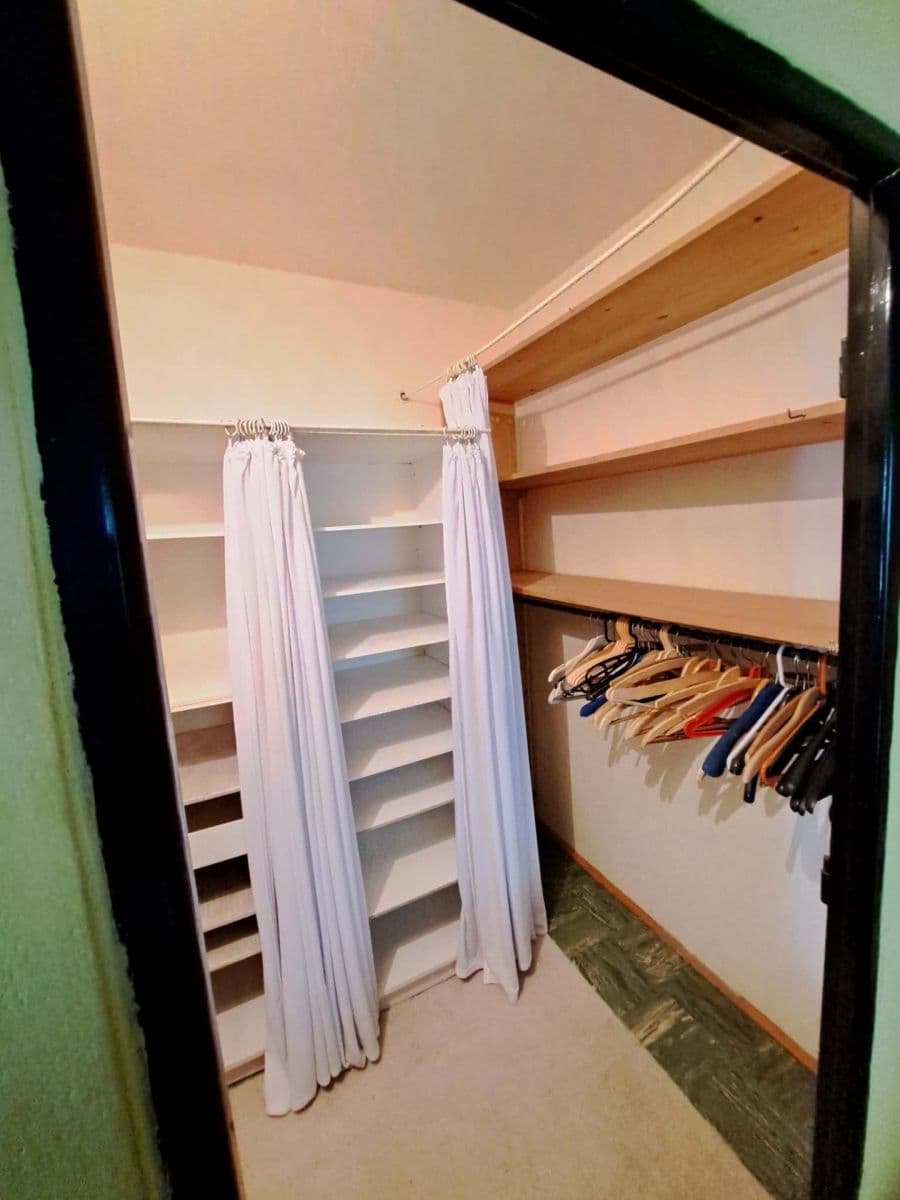 Prenájom bytu 3-izbový 96 m², Lipová alej, Písek, Jihočeský kraj Prenájom bytu 3-izbový 96 m², Lipová alej, Písek, Jihočeský kraj