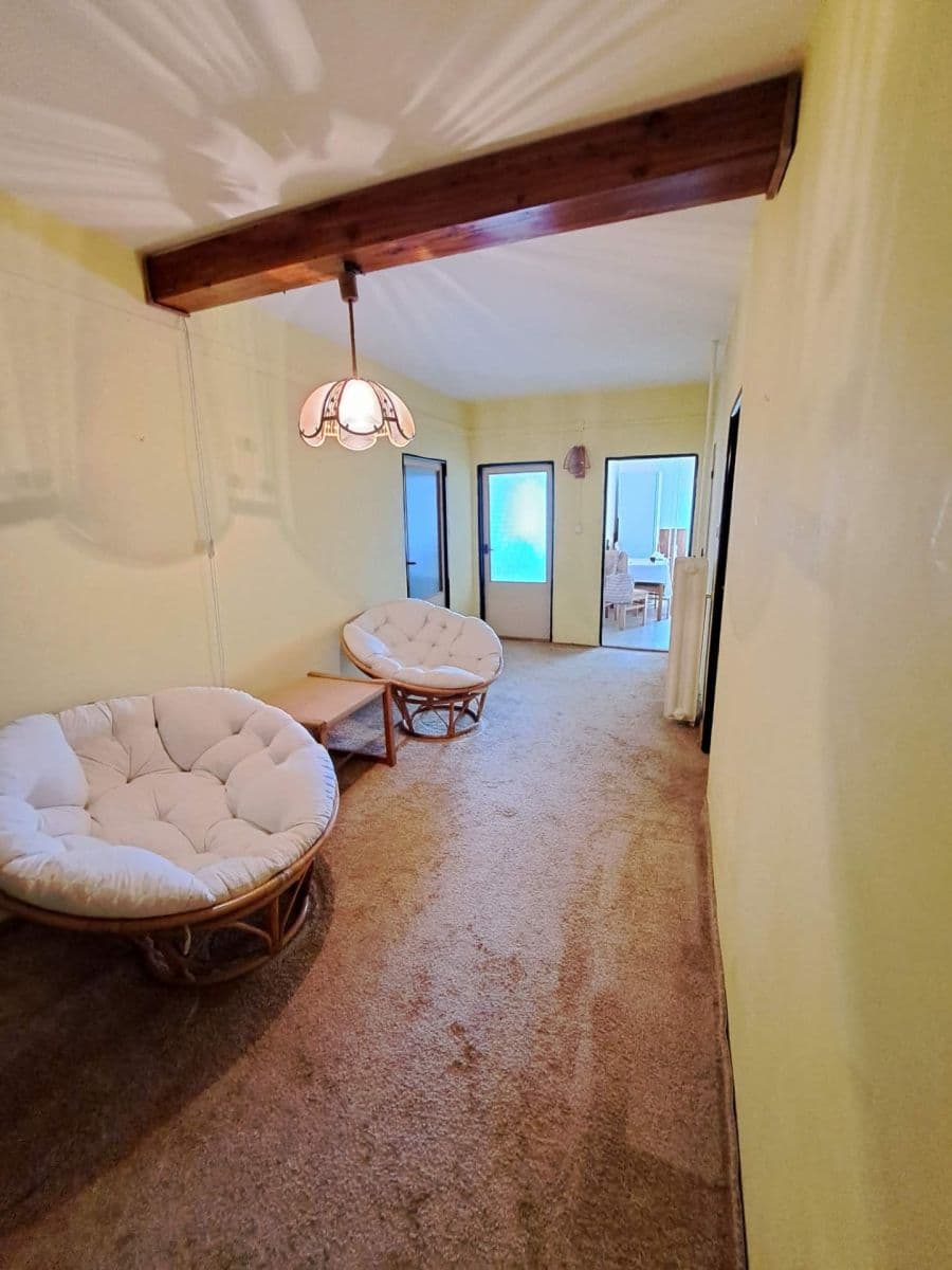 Prenájom bytu 3-izbový 96 m², Lipová alej, Písek, Jihočeský kraj Prenájom bytu 3-izbový 96 m², Lipová alej, Písek, Jihočeský kraj