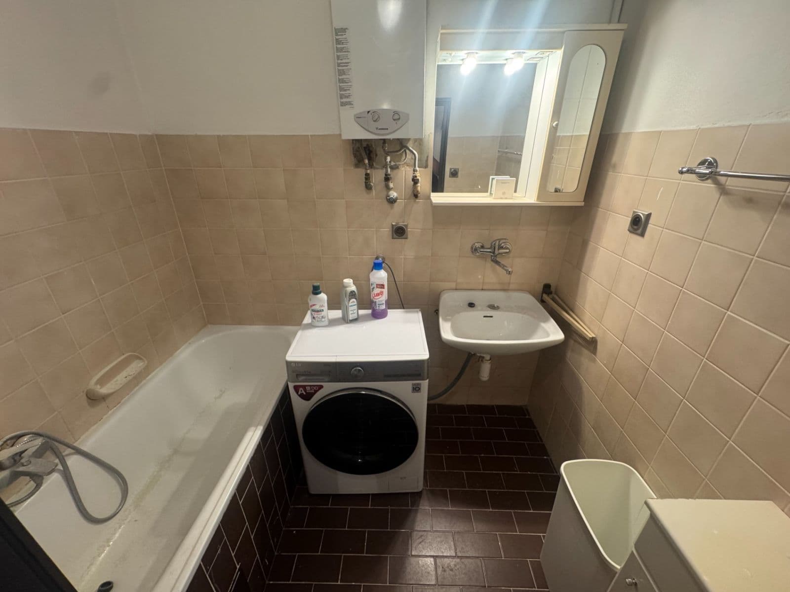 Prenájom bytu 4-izbový 120 m², Marie Cibulkové, Praha, Praha Prenájom bytu 4-izbový 120 m², Marie Cibulkové, Praha, Praha