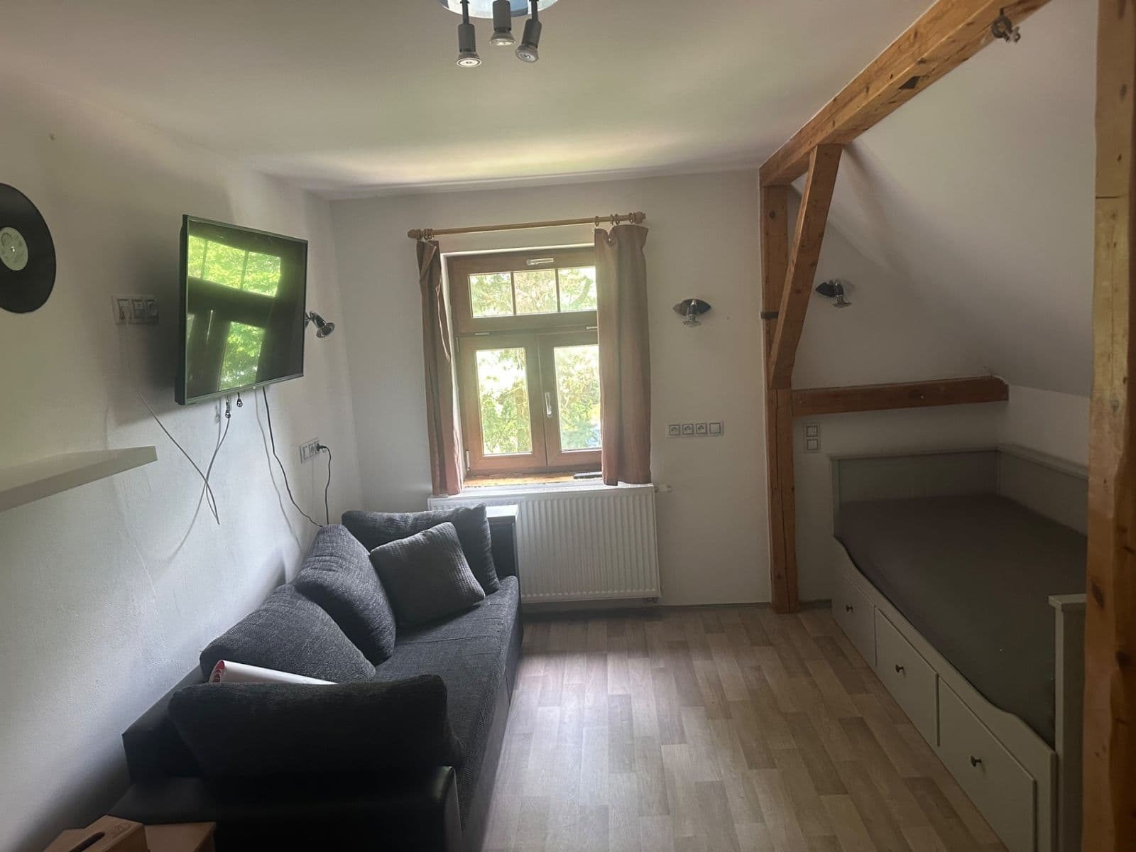 Prenájom domu 200 m², pozemok 1.000 m², Tři Sekery, Karlovarský kraj Prenájom domu 200 m², pozemok 1.000 m², Tři Sekery, Karlovarský kraj