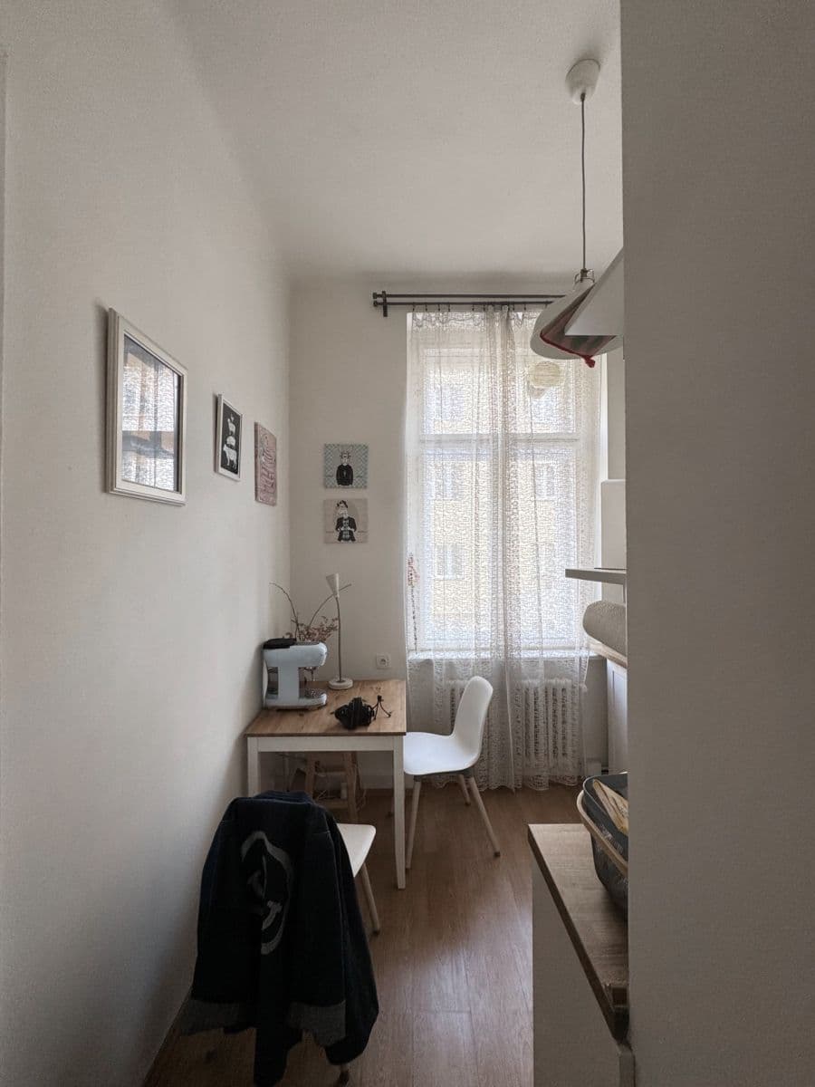 Prenájom bytu 1-izbový 34 m², Vrázova, Praha, Praha Prenájom bytu 1-izbový 34 m², Vrázova, Praha, Praha