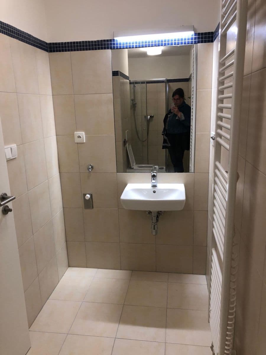 Prenájom bytu 1-izbový 37 m², Výstavní, Brno, Jihomoravský kraj Prenájom bytu 1-izbový 37 m², Výstavní, Brno, Jihomoravský kraj