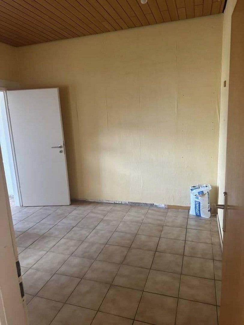 Prenájom bytu 4-izbový 103 m², Neuwied, Porýnie-Falcko Prenájom bytu 4-izbový 103 m², Neuwied, Porýnie-Falcko