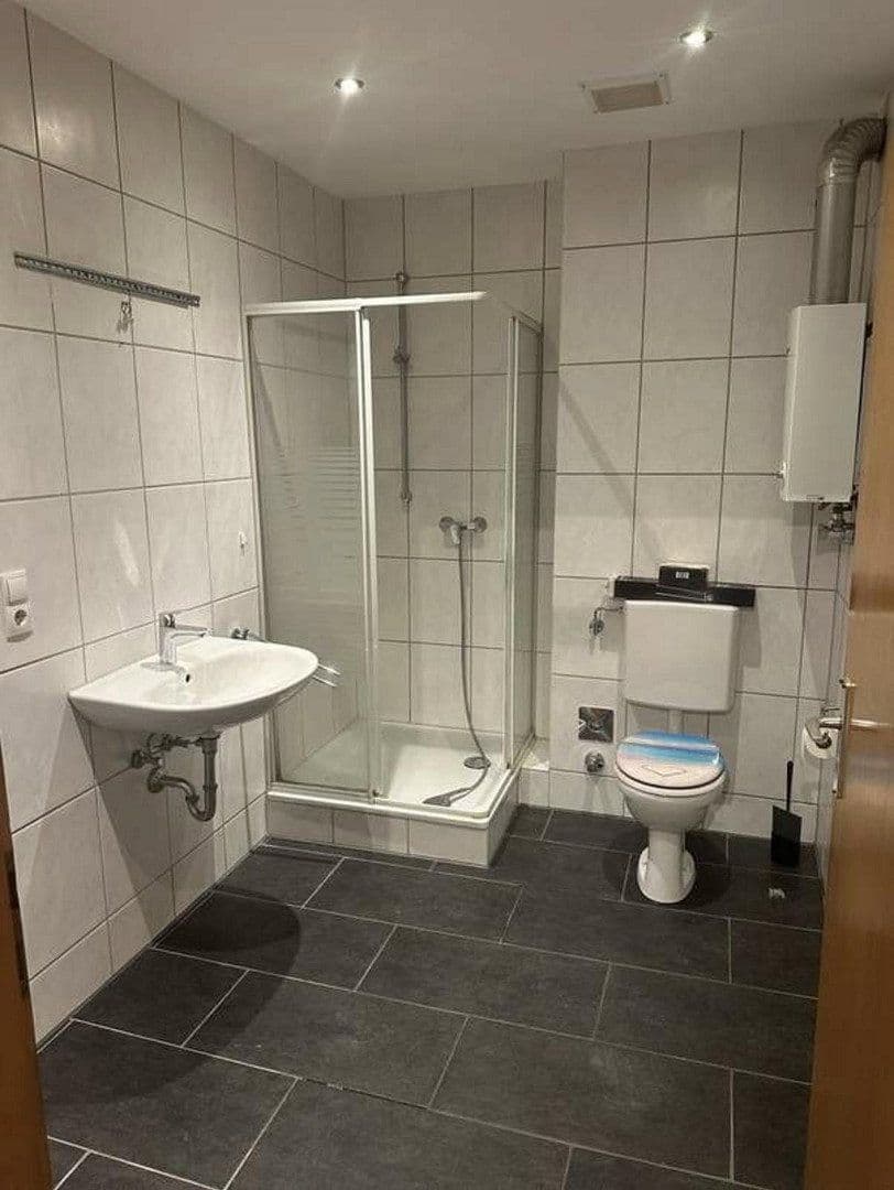 Prenájom bytu 4-izbový 103 m², Neuwied, Porýnie-Falcko Prenájom bytu 4-izbový 103 m², Neuwied, Porýnie-Falcko