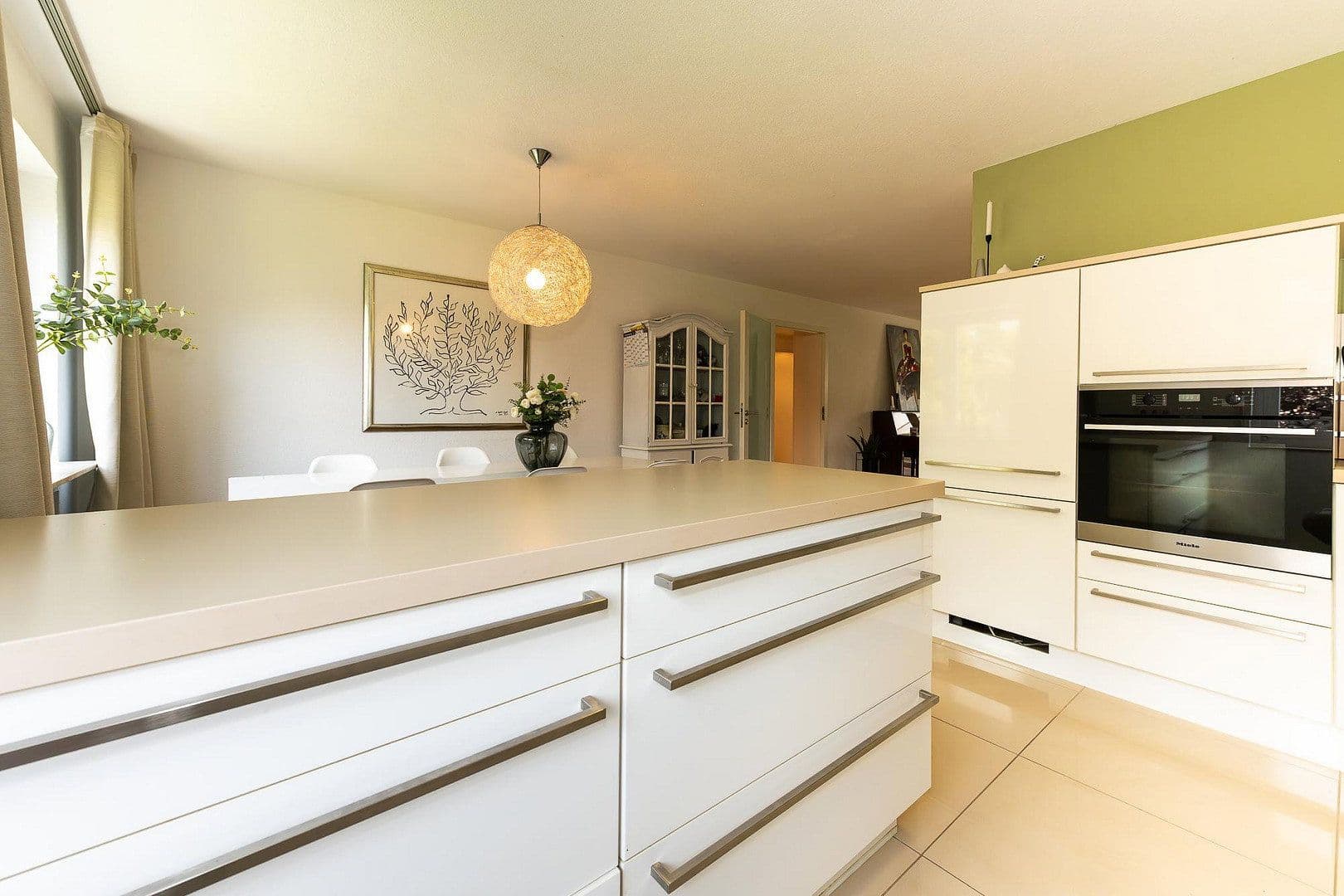 Predaj bytu 4-izbový 120 m², Friedensplatz 5, Heilbronn, Bádensko-Wurttembersko Predaj bytu 4-izbový 120 m², Friedensplatz 5, Heilbronn, Bádensko-Wurttembersko
