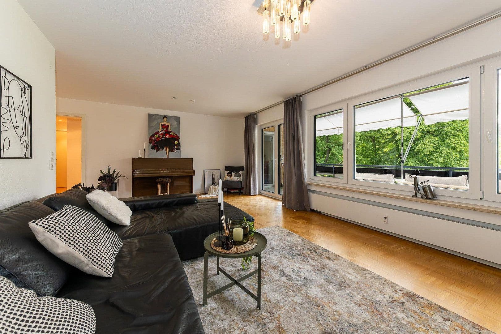 Predaj bytu 4-izbový 120 m², Friedensplatz 5, Heilbronn, Bádensko-Wurttembersko Predaj bytu 4-izbový 120 m², Friedensplatz 5, Heilbronn, Bádensko-Wurttembersko