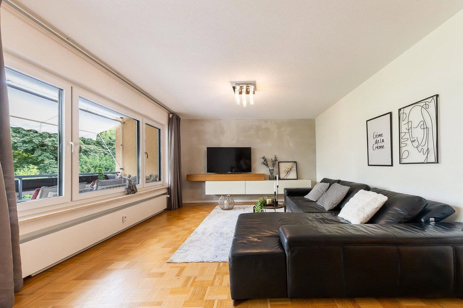 Predaj bytu 4-izbový 120 m², Friedensplatz 5, Heilbronn, Bádensko-Wurttembersko Predaj bytu 4-izbový 120 m², Friedensplatz 5, Heilbronn, Bádensko-Wurttembersko