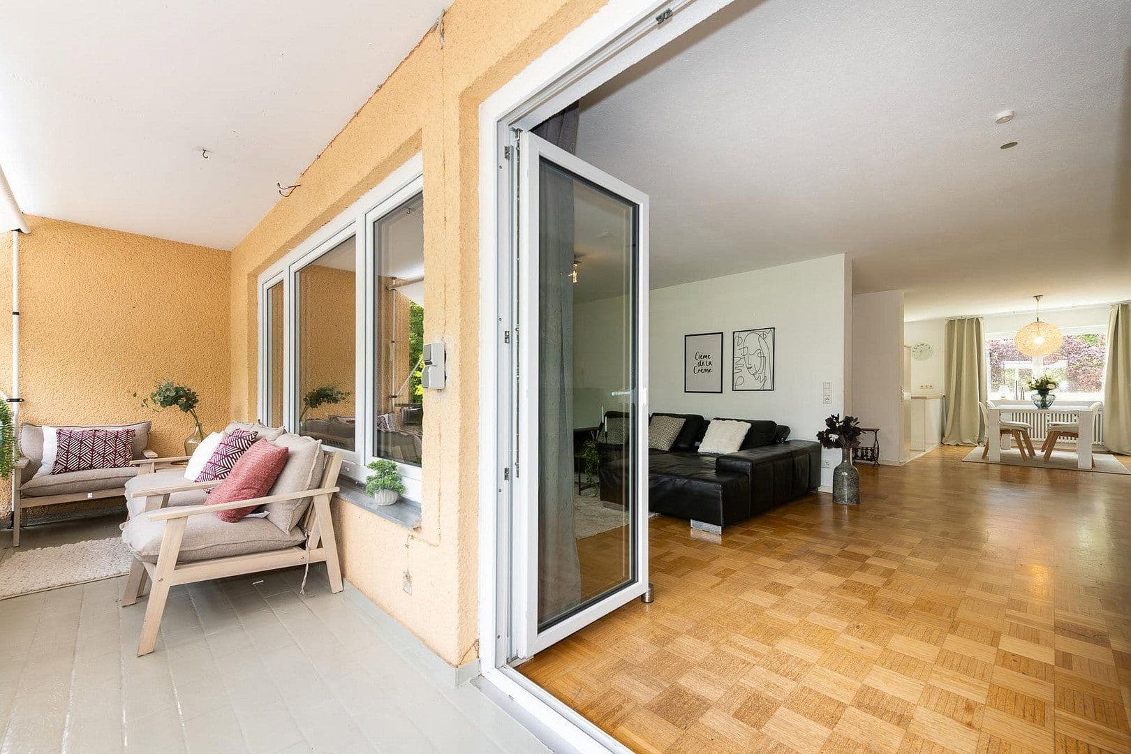 Predaj bytu 4-izbový 120 m², Friedensplatz 5, Heilbronn, Bádensko-Wurttembersko Predaj bytu 4-izbový 120 m², Friedensplatz 5, Heilbronn, Bádensko-Wurttembersko