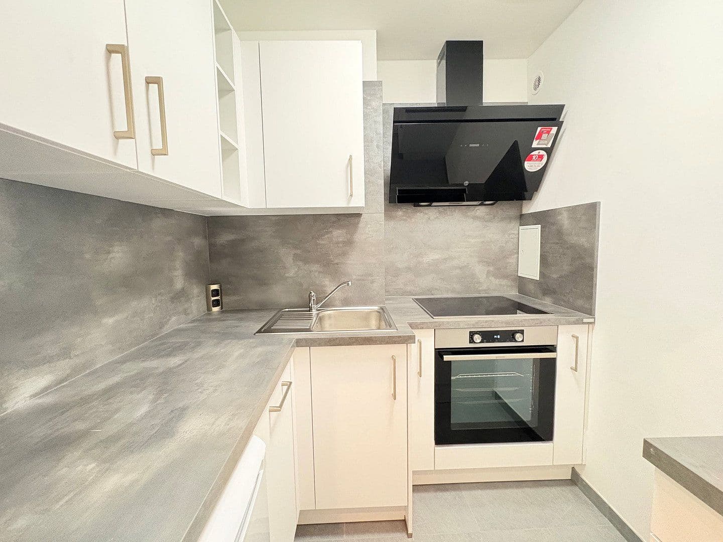 Prenájom bytu 2-izbový 46 m², Pötzleinsdorfer Straße 194, Wien, Viedeň Prenájom bytu 2-izbový 46 m², Pötzleinsdorfer Straße 194, Wien, Viedeň
