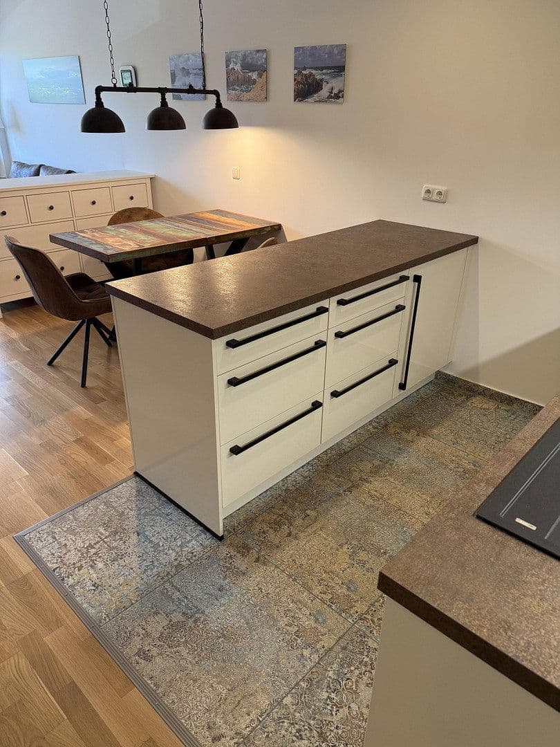 Predaj bytu 1-izbový 40 m², Frankfurt, Hesensko Predaj bytu 1-izbový 40 m², Frankfurt, Hesensko