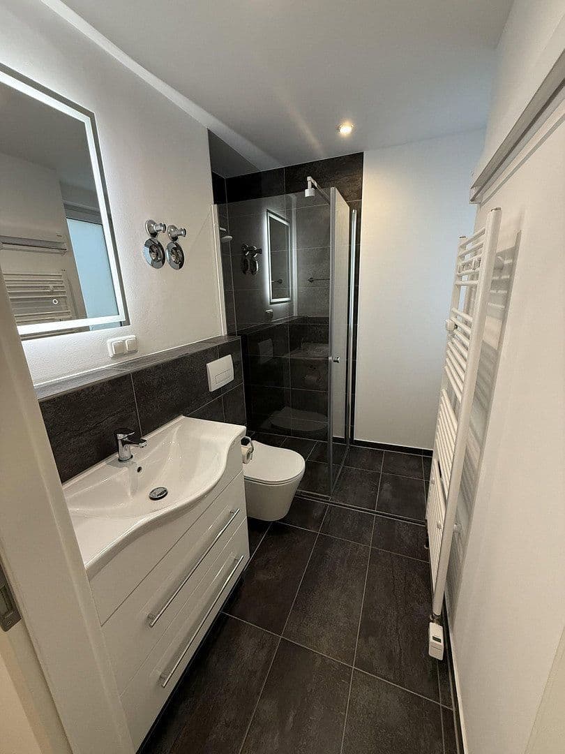 Predaj bytu 1-izbový 40 m², Frankfurt, Hesensko Predaj bytu 1-izbový 40 m², Frankfurt, Hesensko