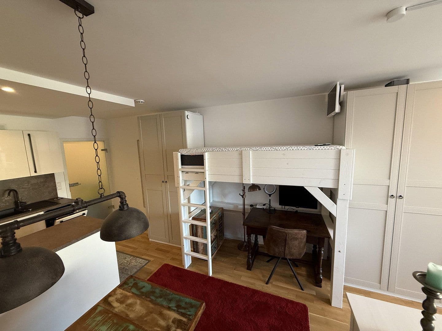 Predaj bytu 1-izbový 40 m², Frankfurt, Hesensko Predaj bytu 1-izbový 40 m², Frankfurt, Hesensko