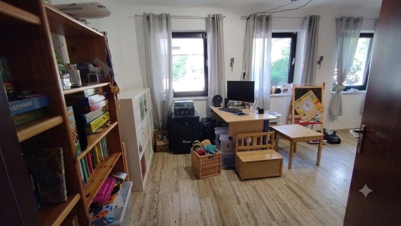 Predaj domu 355 m², pozemok 597 m², Lüdenscheid, Severné Porýnie - Westfálsko Predaj domu 355 m², pozemok 597 m², Lüdenscheid, Severné Porýnie - Westfálsko
