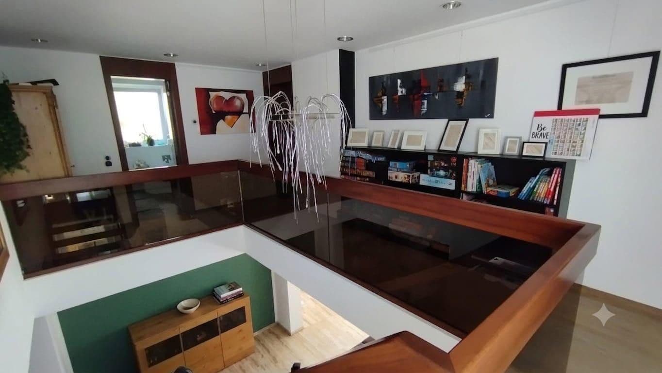 Predaj domu 355 m², pozemok 597 m², Lüdenscheid, Severné Porýnie - Westfálsko Predaj domu 355 m², pozemok 597 m², Lüdenscheid, Severné Porýnie - Westfálsko