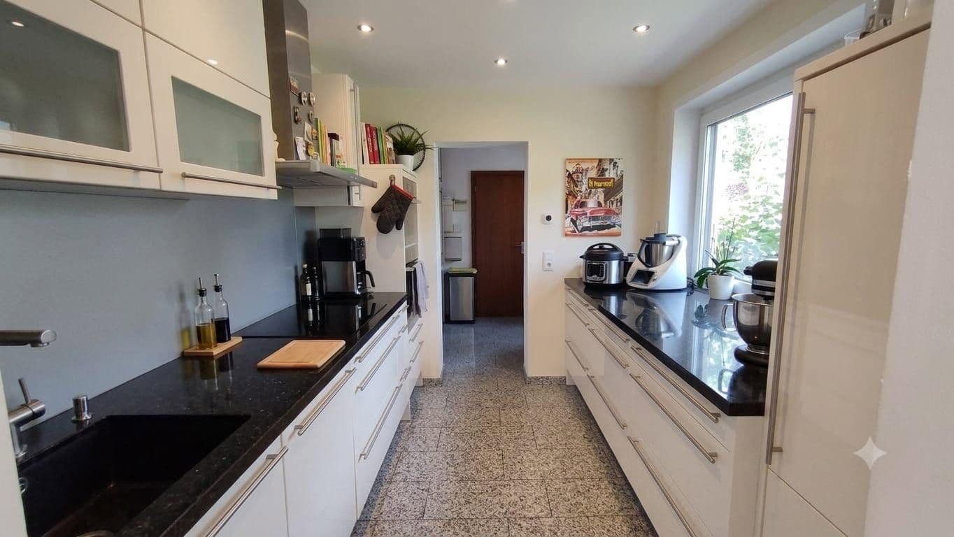 Predaj domu 355 m², pozemok 597 m², Lüdenscheid, Severné Porýnie - Westfálsko Predaj domu 355 m², pozemok 597 m², Lüdenscheid, Severné Porýnie - Westfálsko
