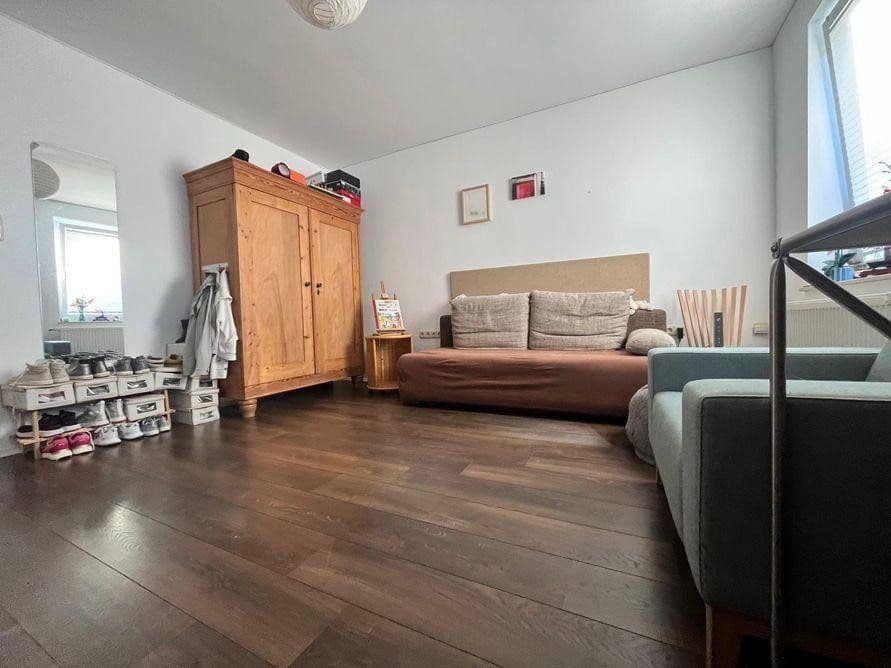 Prenájom bytu 4-izbový 100 m², Feuergraben 6, Hameln, Dolné Sasko Prenájom bytu 4-izbový 100 m², Feuergraben 6, Hameln, Dolné Sasko