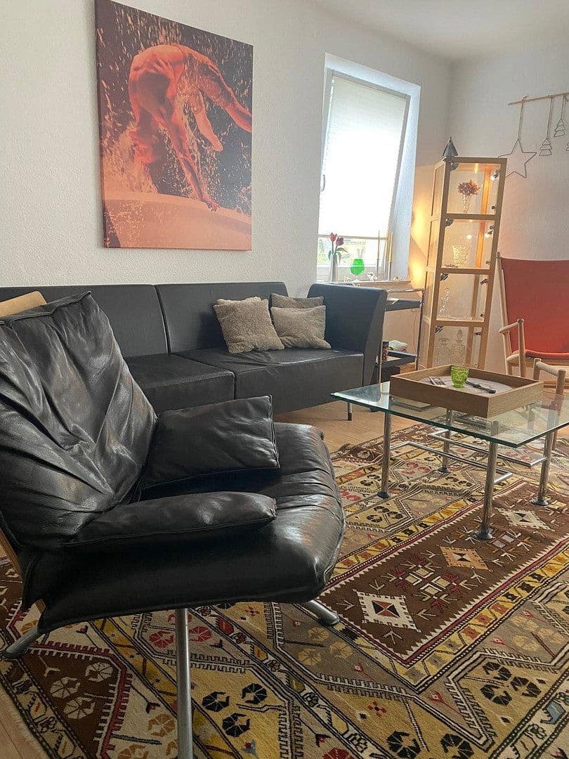 Prenájom bytu 4-izbový 100 m², Feuergraben 6, Hameln, Dolné Sasko Prenájom bytu 4-izbový 100 m², Feuergraben 6, Hameln, Dolné Sasko