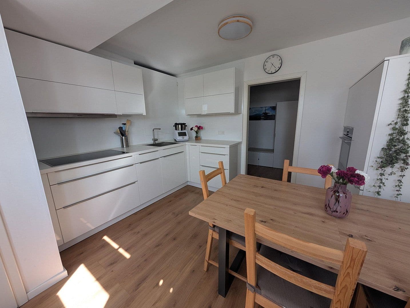 Predaj bytu 3-izbový 98 m², Bremerhaven, Brémy Predaj bytu 3-izbový 98 m², Bremerhaven, Brémy