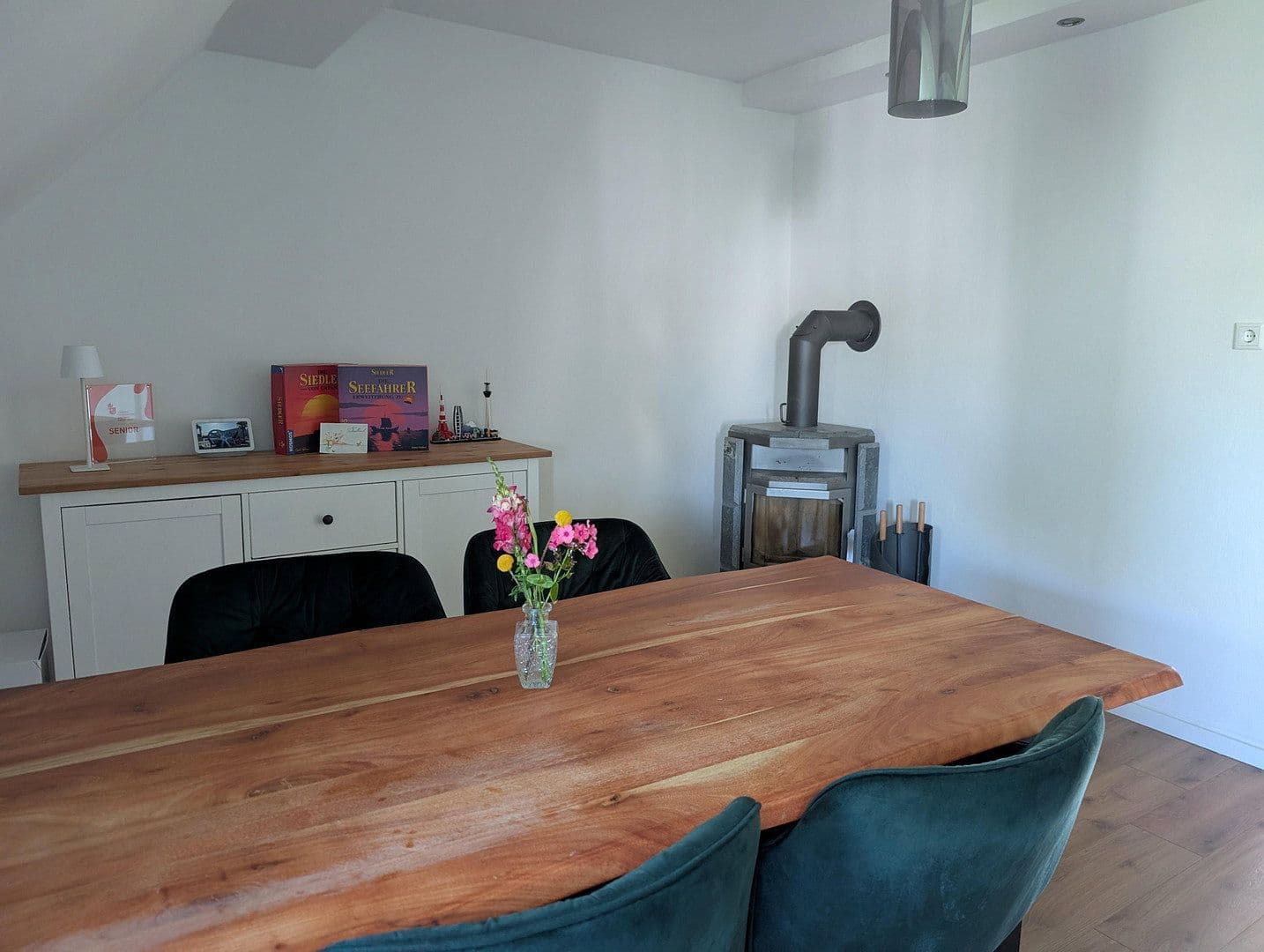Predaj bytu 3-izbový 98 m², Bremerhaven, Brémy Predaj bytu 3-izbový 98 m², Bremerhaven, Brémy