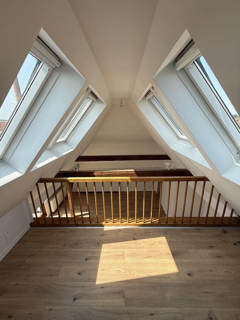 Prenájom bytu 5-izbový 147 m², Hermannstraße, Lauf an der Pegnitz, Bavorsko Prenájom bytu 5-izbový 147 m², Hermannstraße, Lauf an der Pegnitz, Bavorsko