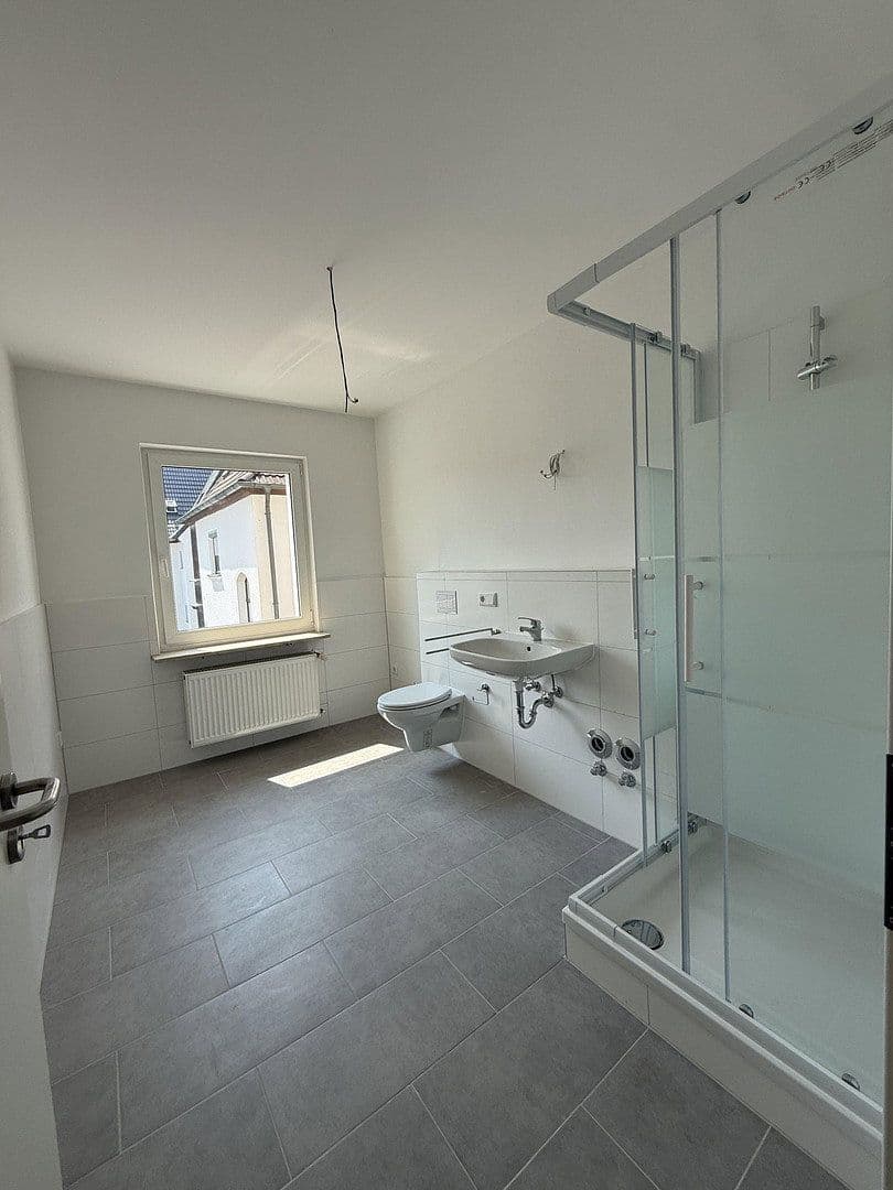 Prenájom bytu 3-izbový 89 m², Hermannstraße, Lauf an der Pegnitz, Bavorsko Prenájom bytu 3-izbový 89 m², Hermannstraße, Lauf an der Pegnitz, Bavorsko