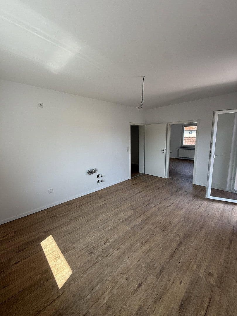 Prenájom bytu 3-izbový 89 m², Hermannstraße, Lauf an der Pegnitz, Bavorsko Prenájom bytu 3-izbový 89 m², Hermannstraße, Lauf an der Pegnitz, Bavorsko