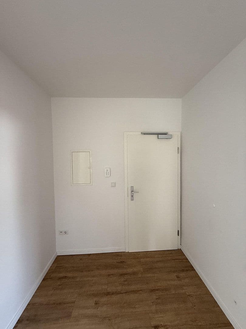 Prenájom bytu 3-izbový 89 m², Hermannstraße, Lauf an der Pegnitz, Bavorsko Prenájom bytu 3-izbový 89 m², Hermannstraße, Lauf an der Pegnitz, Bavorsko