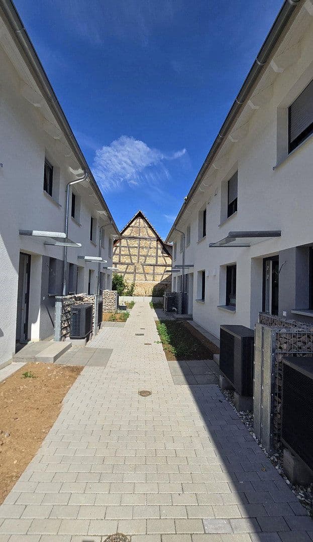 Prenájom domu 125 m², pozemok 168 m², Herbolzheimer Straße 26f, Herbolzheim, Bádensko-Wurttembersko Prenájom domu 125 m², pozemok 168 m², Herbolzheimer Straße 26f, Herbolzheim, Bádensko-Wurttembersko