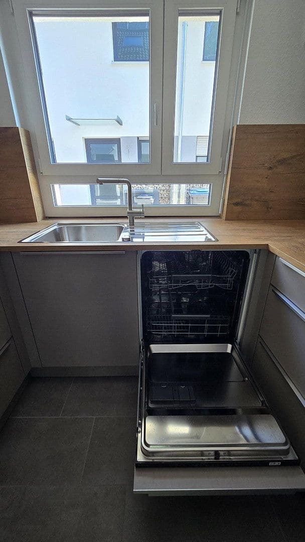 Prenájom domu 125 m², pozemok 168 m², Herbolzheimer Straße 26f, Herbolzheim, Bádensko-Wurttembersko Prenájom domu 125 m², pozemok 168 m², Herbolzheimer Straße 26f, Herbolzheim, Bádensko-Wurttembersko