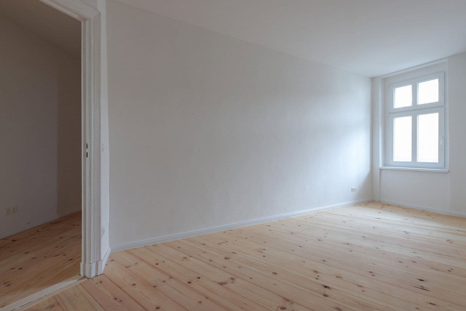Prenájom bytu 2-izbový 68 m², Holländerstraße 24, Berlin, Berlín Prenájom bytu 2-izbový 68 m², Holländerstraße 24, Berlin, Berlín