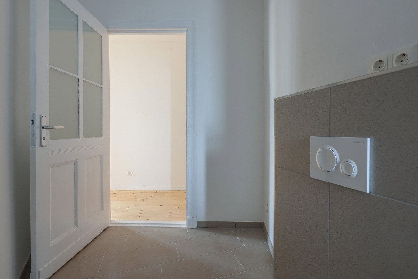 Prenájom bytu 2-izbový 68 m², Holländerstraße 24, Berlin, Berlín Prenájom bytu 2-izbový 68 m², Holländerstraße 24, Berlin, Berlín