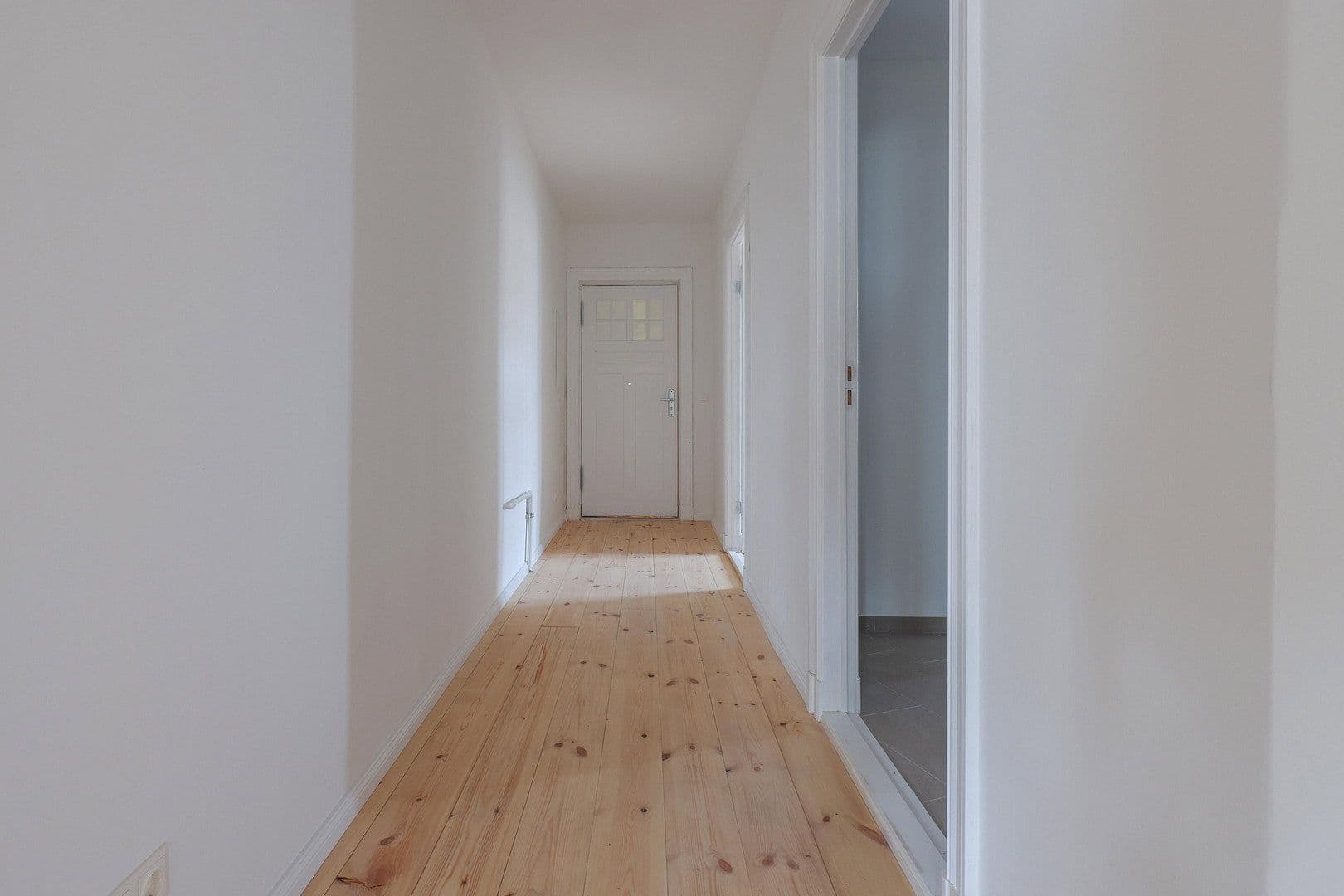 Prenájom bytu 2-izbový 68 m², Holländerstraße 24, Berlin, Berlín Prenájom bytu 2-izbový 68 m², Holländerstraße 24, Berlin, Berlín